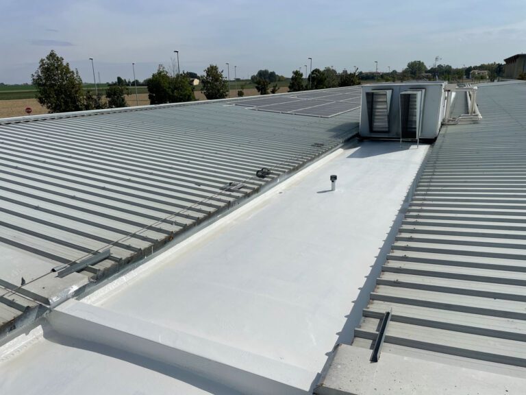 Da.Ma. Coating scuola finale emilia Rifacimento canali di drenaggio tetto
